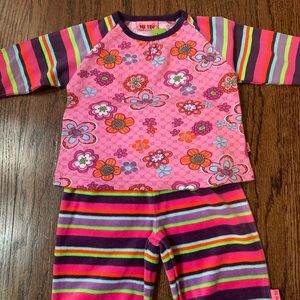 Girls flower shirt and pants